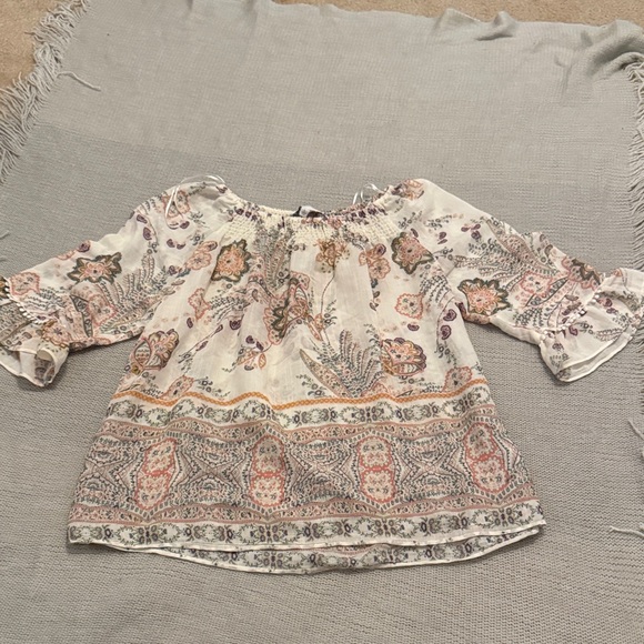 new directions Tops - New Directions Boho Paisley Peasant Top Large Smocked Neckline